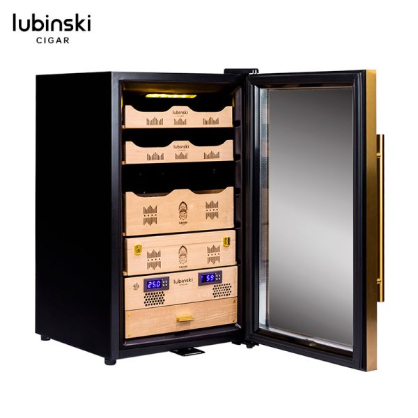 Tủ Lubinski RA-222 được thiết kế với 3 khay hở, 1 ngăn kín đựng điếu trần hút hàng ngày